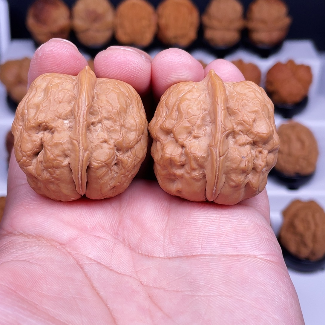 文玩核桃吊坠金蟾疙瘩包