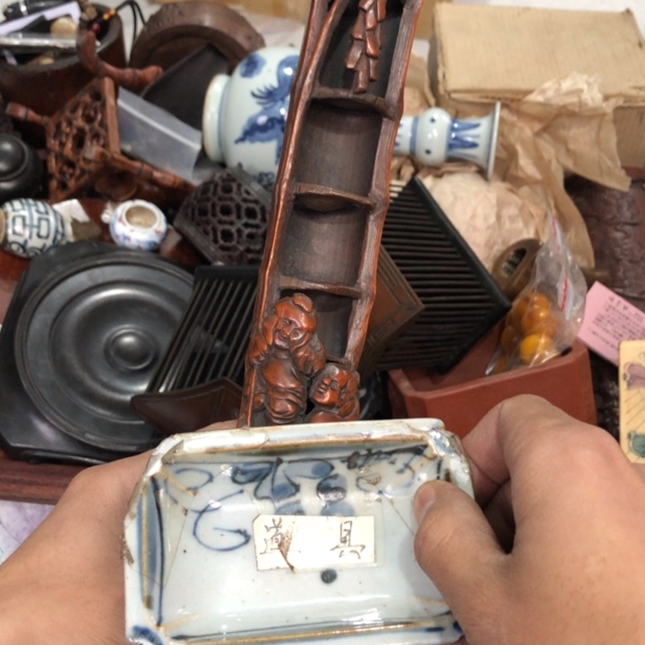 陶瓷孤品单件车里拍