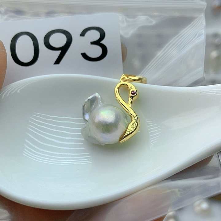 淡水珍珠颈饰银S925镶嵌