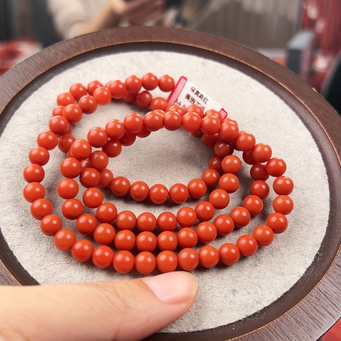 南红玛瑙手串未镶嵌