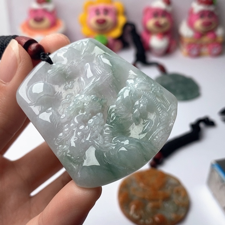 翡翠未镶嵌颈饰翡翠