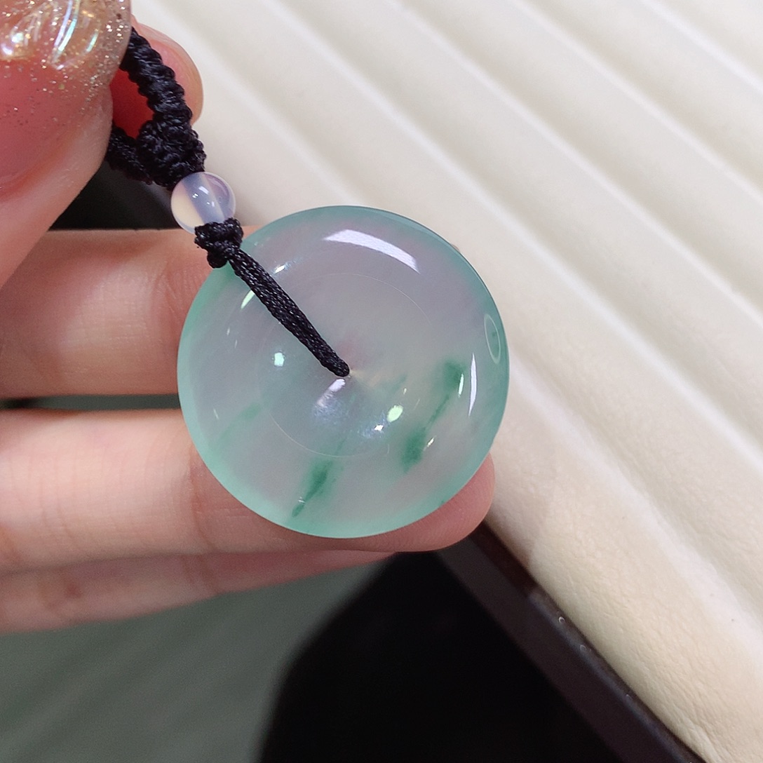 翡翠未镶嵌颈饰24.7-4.5