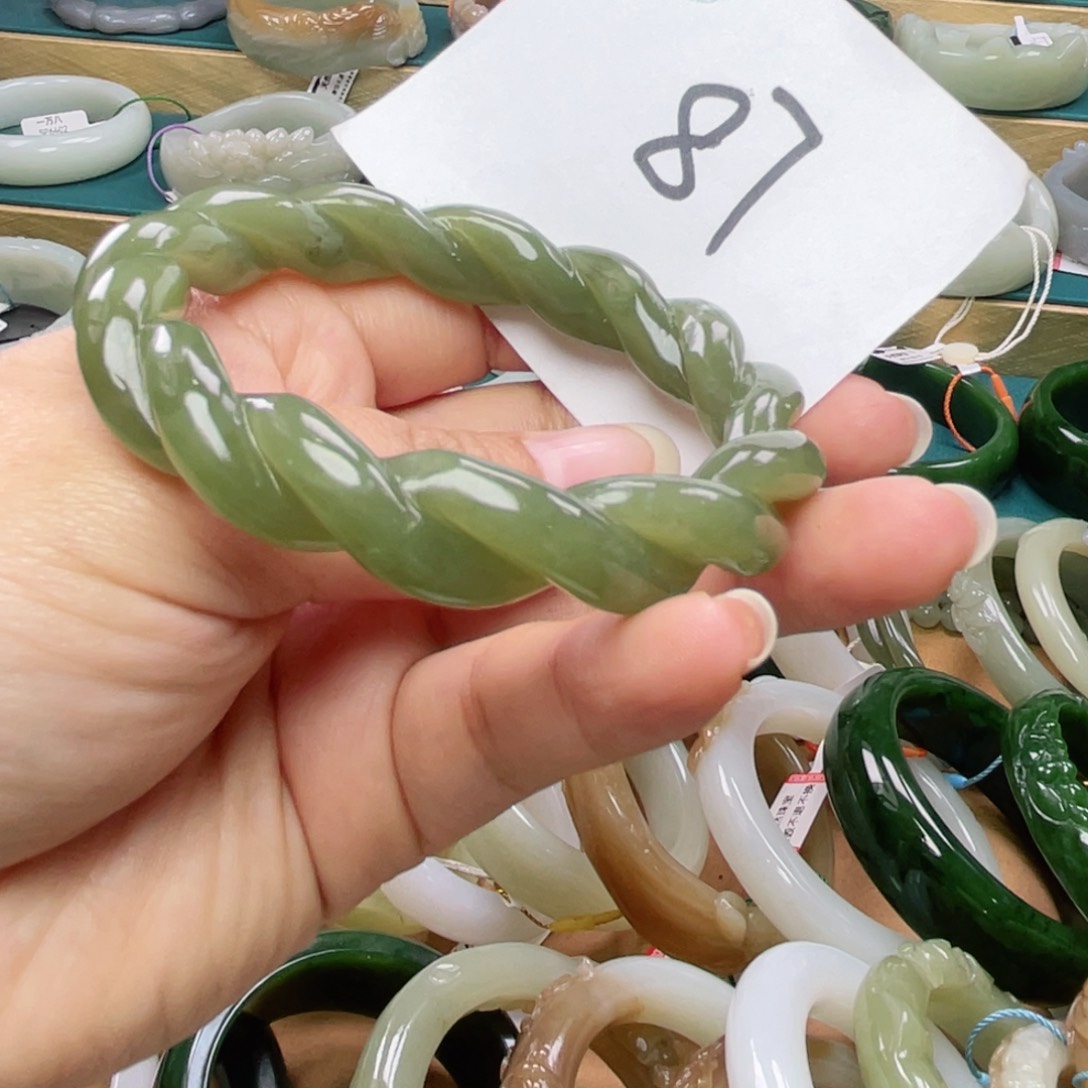 未镶嵌手镯和田玉圈口58