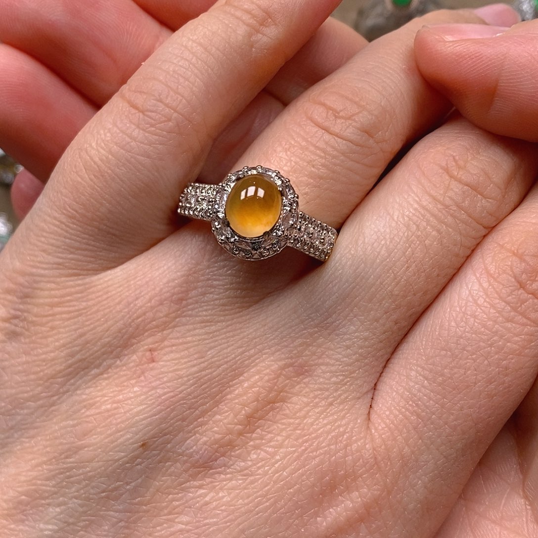 翡翠戒指未镶嵌翡翠蛋面