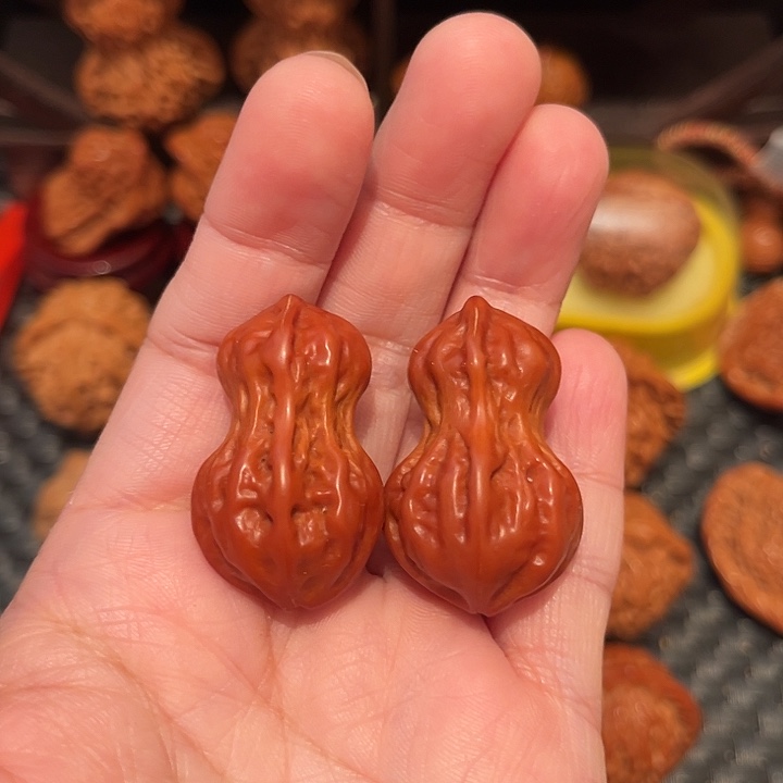把件文玩核桃小花生