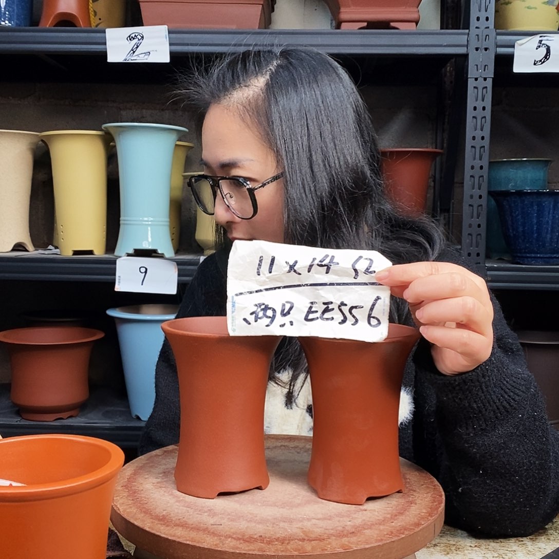 紫砂两只花盆货号EE556