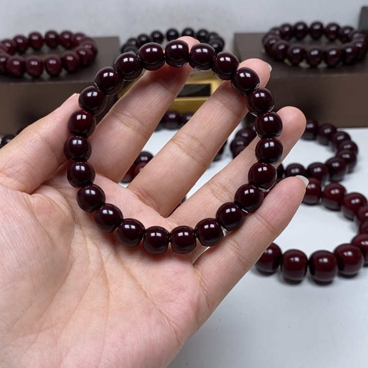 核桃把件后***们猴头雕刻