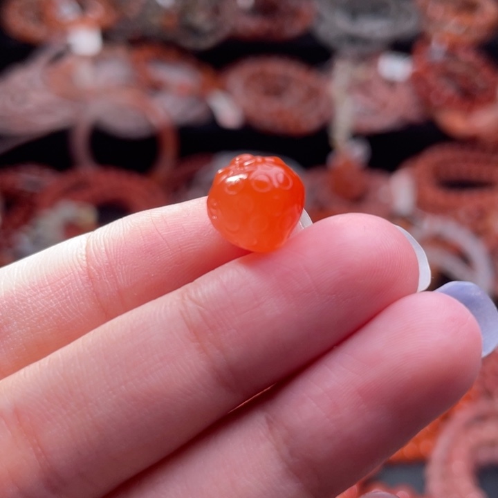 南红玛瑙未镶嵌配饰草莓1034打孔备注