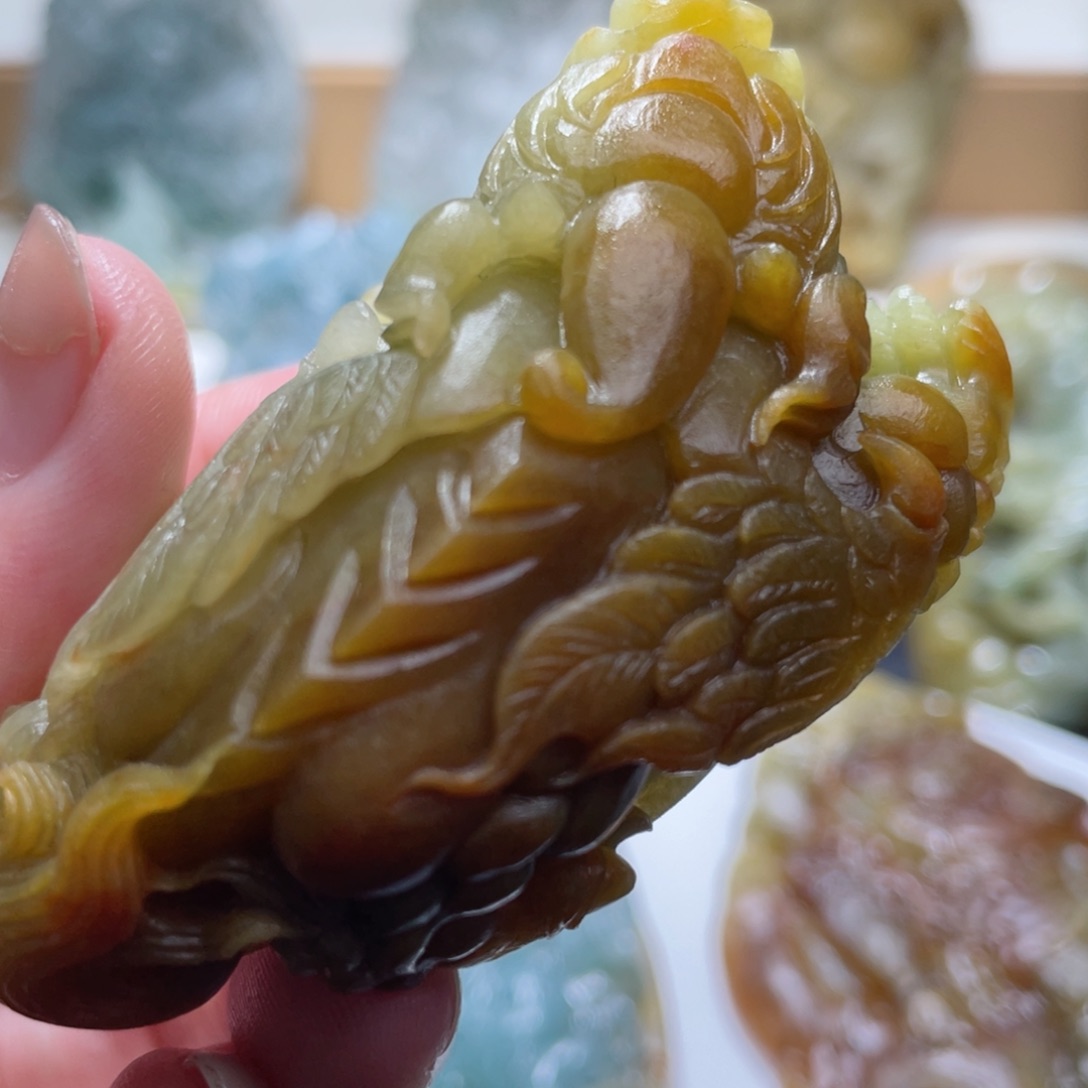 未镶嵌定制翡翠毛货