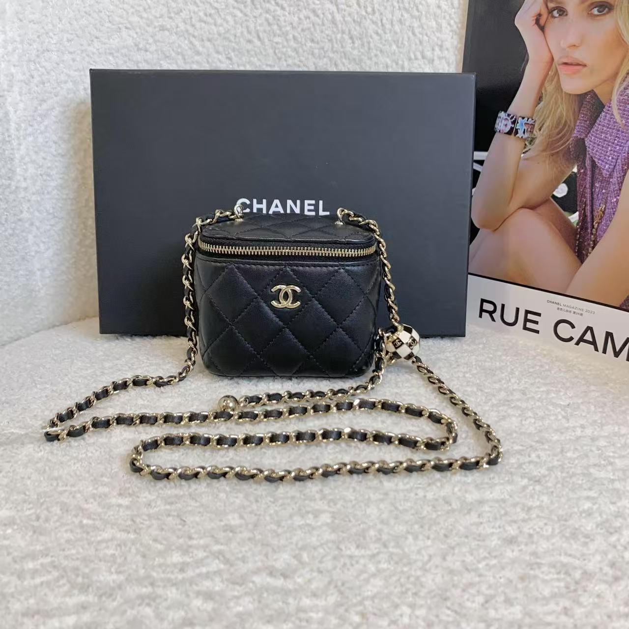 95新 Chanel/香奈儿 壹臻/23C黑金羊足球金球mini盒子包 77786169