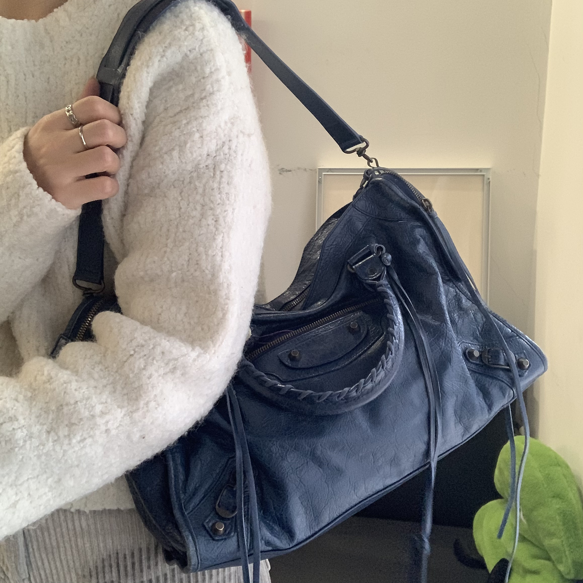 95新 Balenciaga/巴黎世家 0深海蓝中号机车包