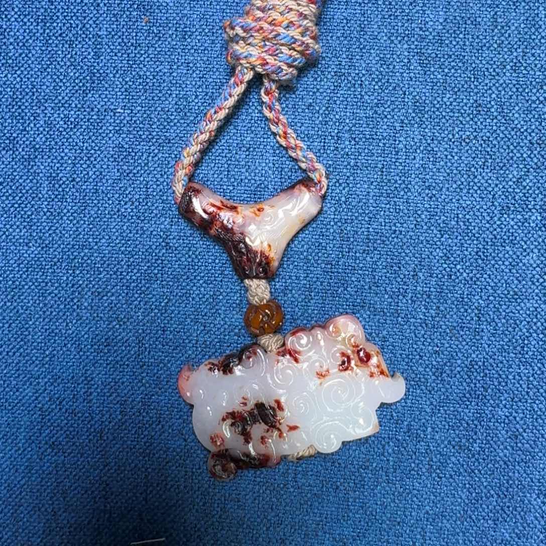 和田玉（糖玉）颈饰未镶嵌