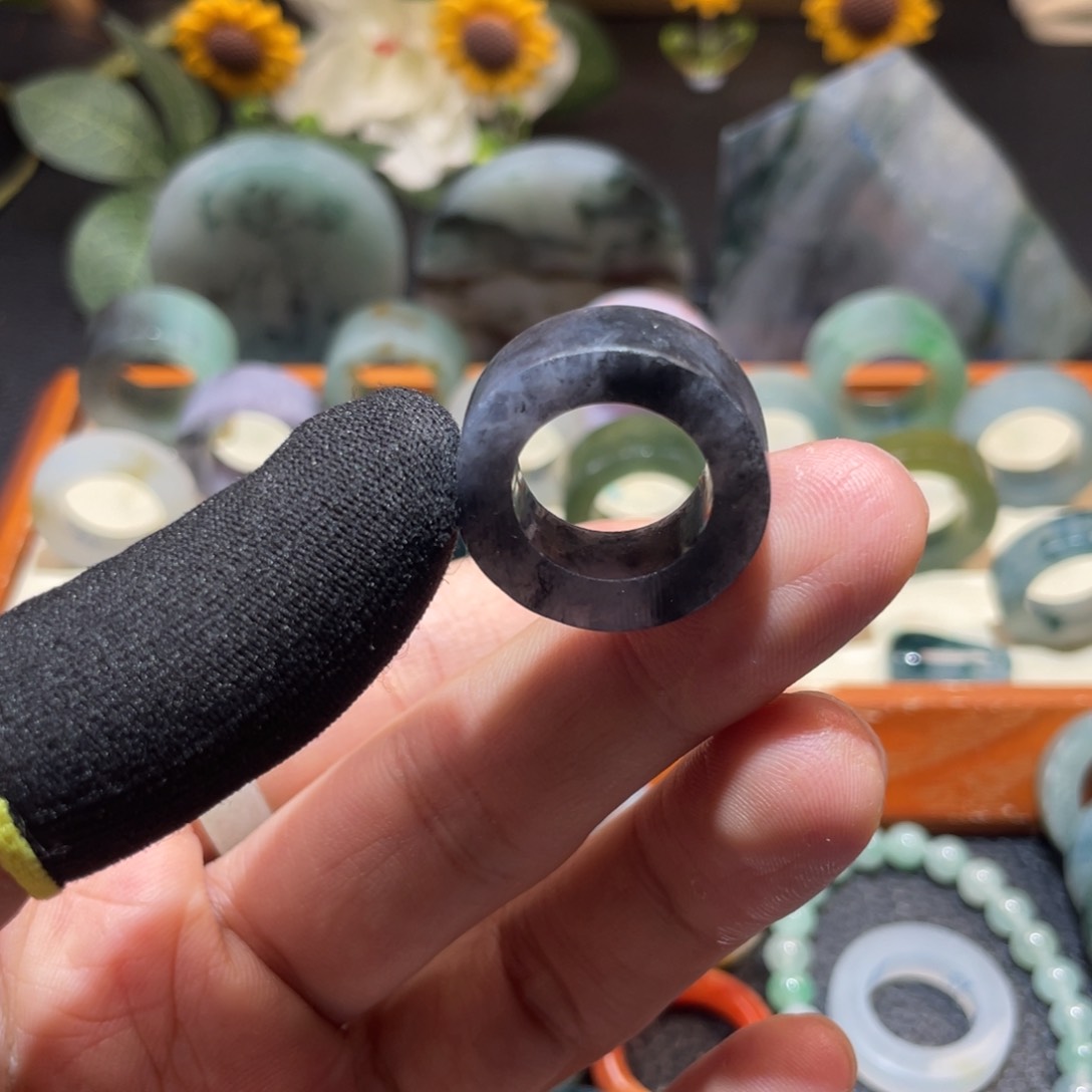 定制翡翠未镶嵌天然翡翠