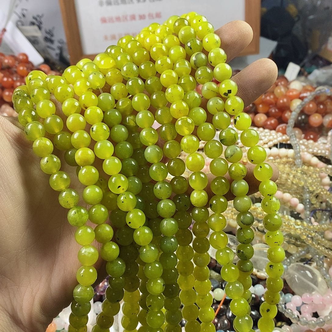 玛瑙/玉髓珠宝半成品未镶嵌一条天然8mm岫玉牛油果B205