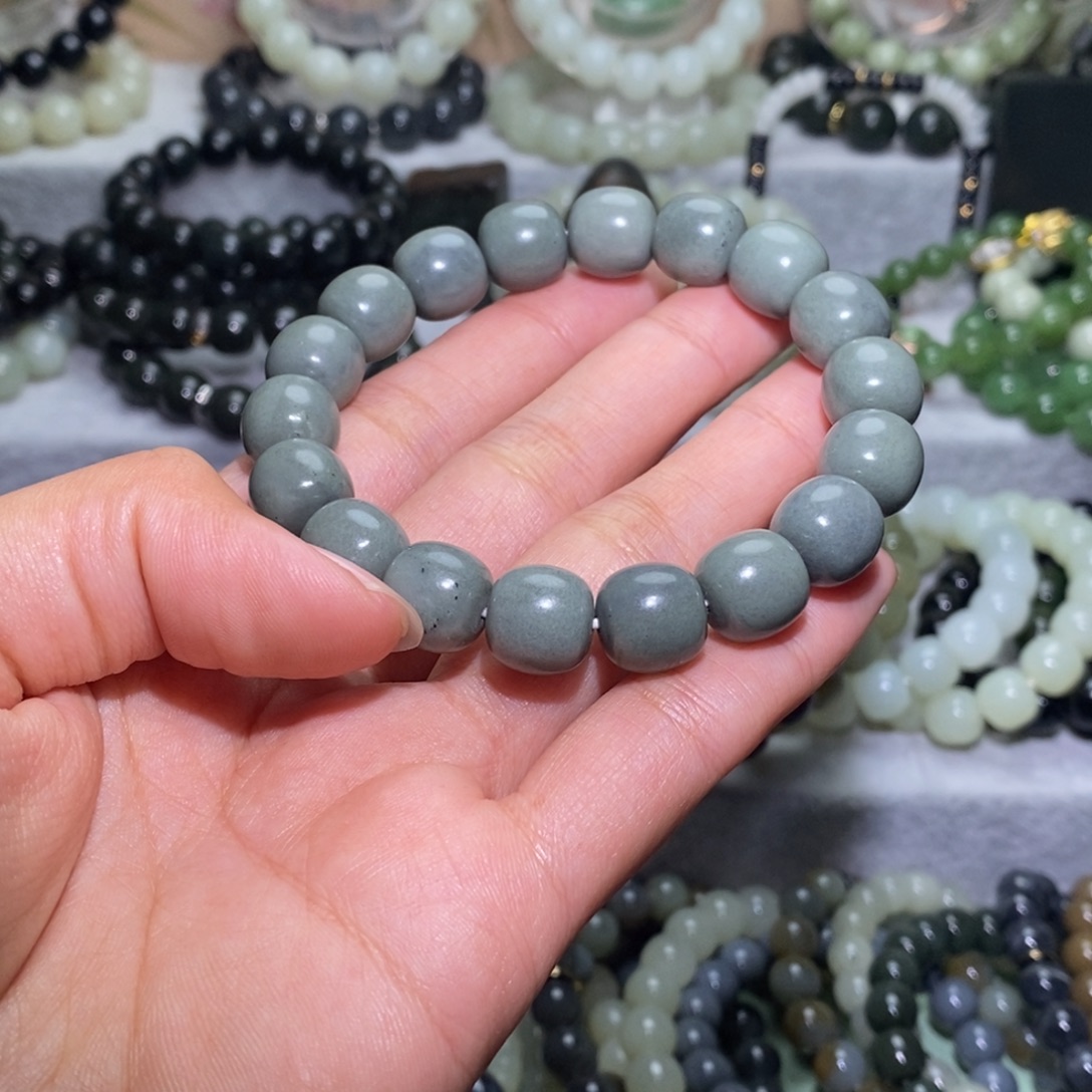 和田玉未镶嵌手链