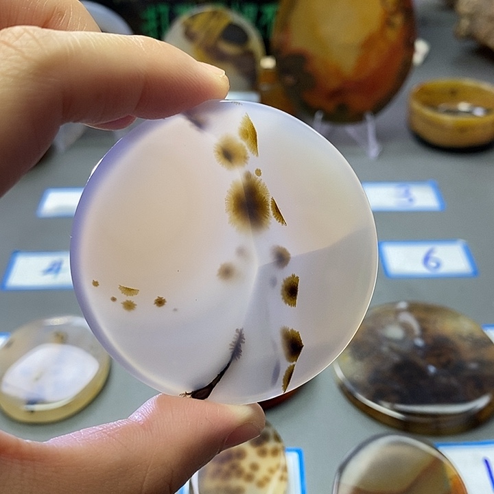玛瑙/玉髓未镶嵌珠宝半成品8