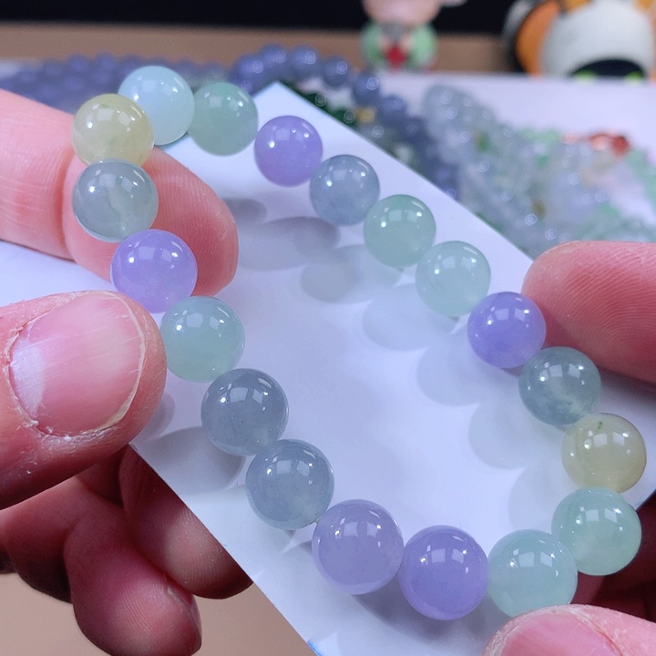 翡翠手链未镶嵌翡翠