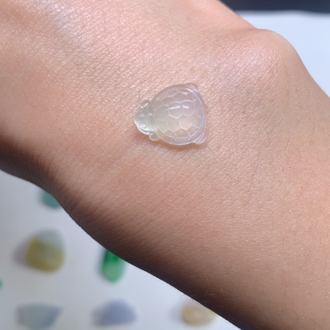 定制翡翠未镶嵌缅甸翡翠A货龟