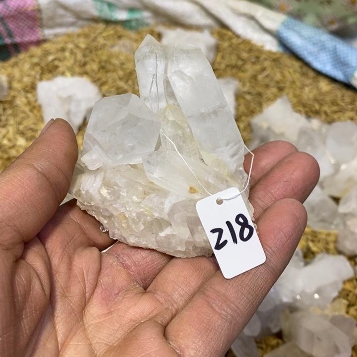 水晶水晶原石摆件未镶嵌