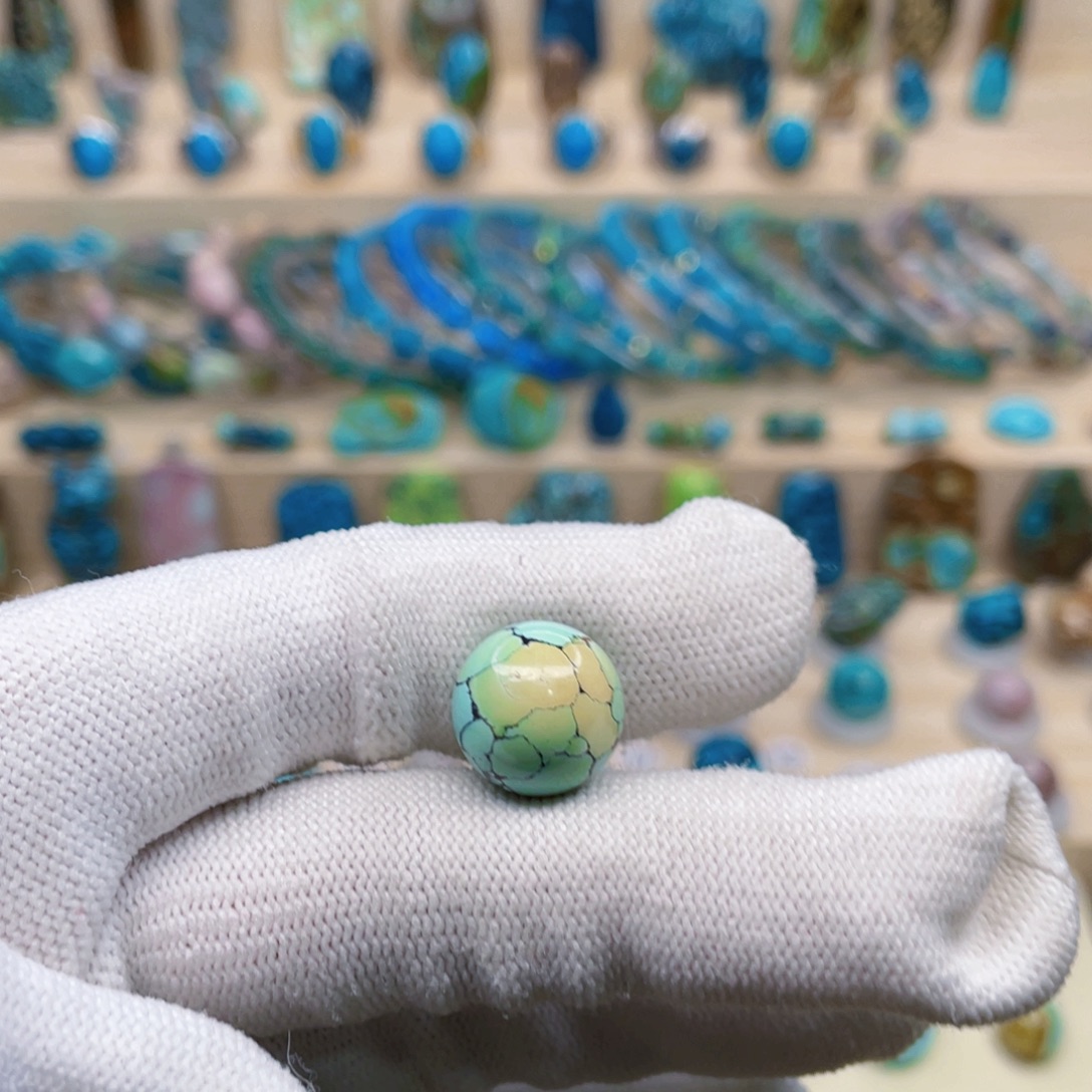 鬼***鬼绿松石未镶嵌珠宝奇石