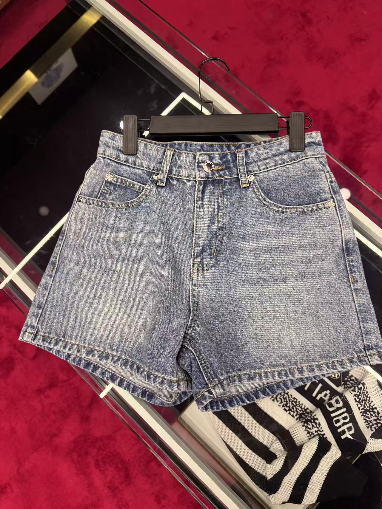 时尚休闲风女装牛仔裤破洞短裤高腰长裤设计师辣妹风#KZ-28