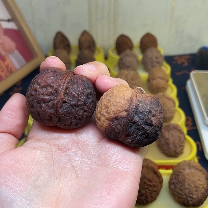 文玩核桃吊坠龙珠元宝43成交不退不换