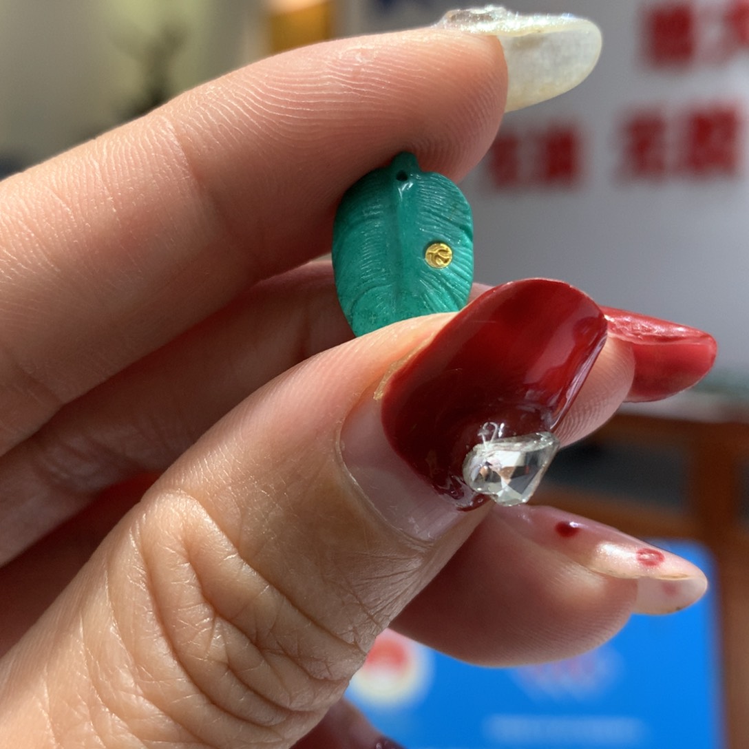 绿松石配饰未镶嵌