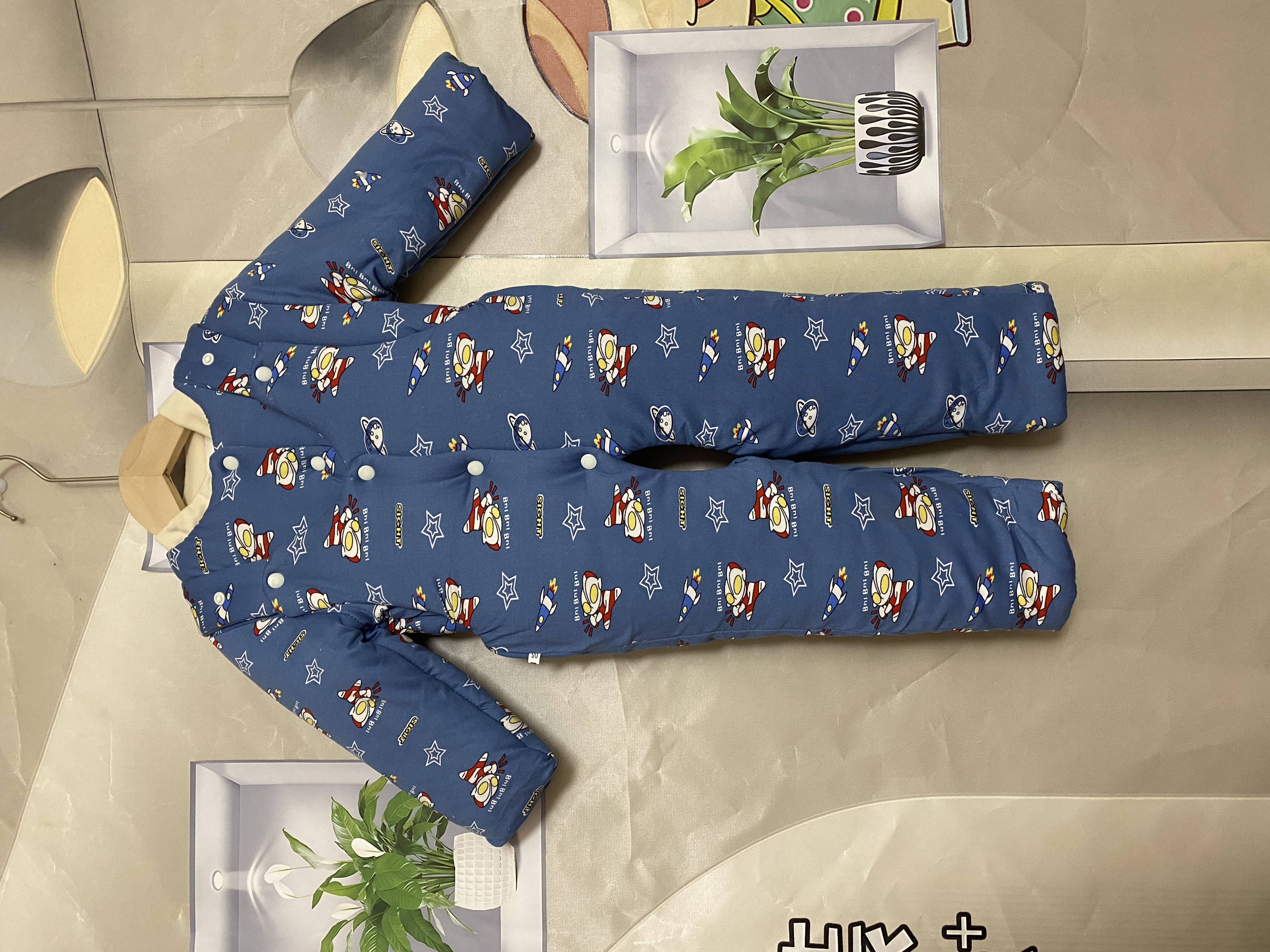 深蓝色奥特曼手工棉花衣牛奶丝棉上下背带套装