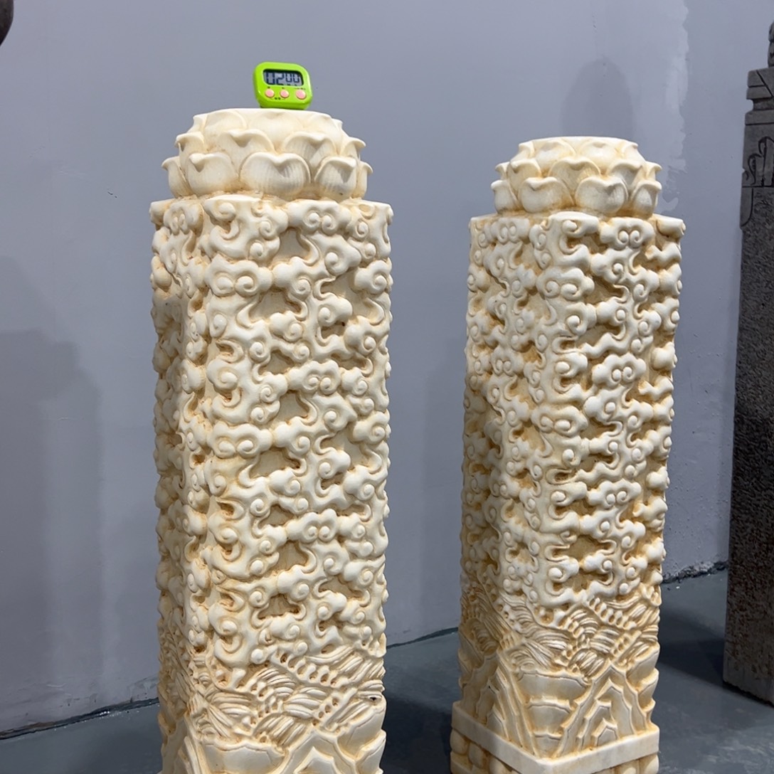 汉白玉材质祥云柱