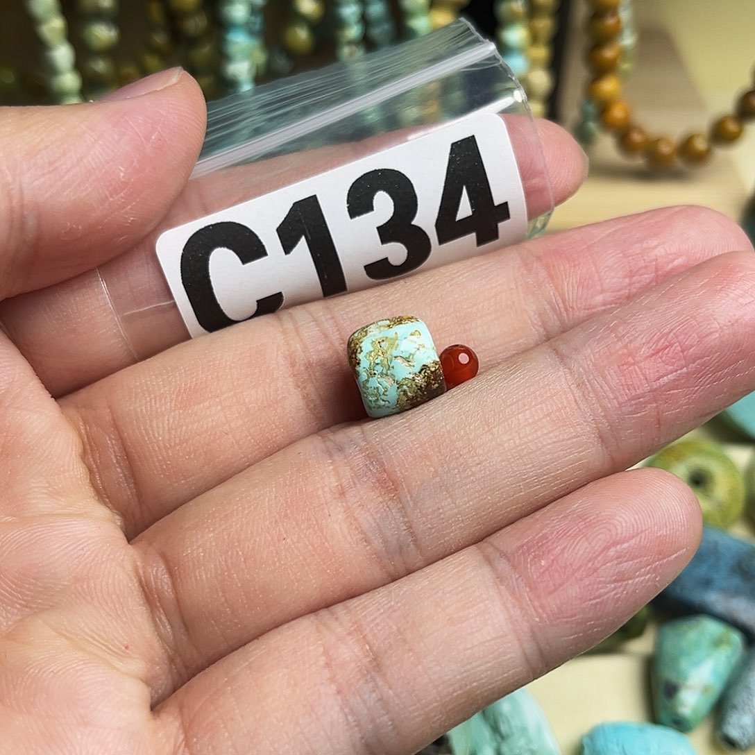 南红玛瑙配饰未镶嵌配饰