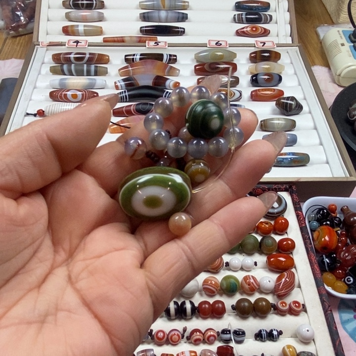 玛瑙/玉髓颈饰合金T****A