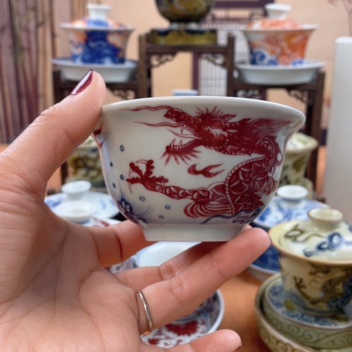 陶摆件鱼化龙压手杯