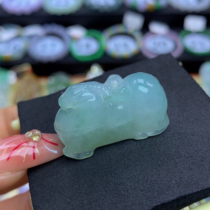 翡翠手链未镶嵌翡翠