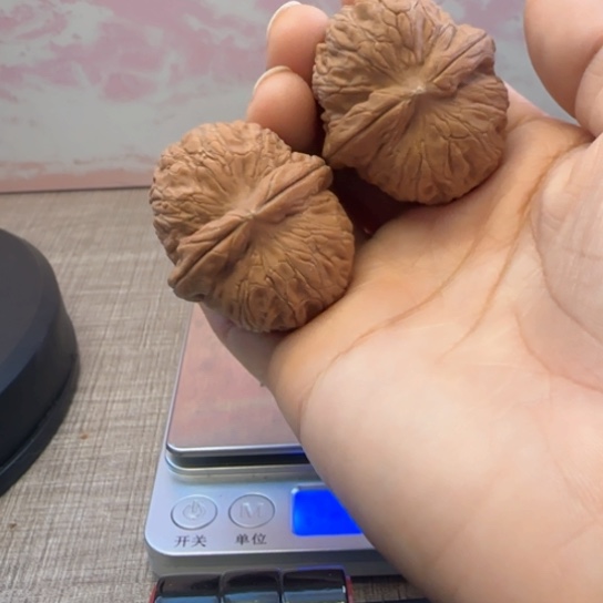 桃核吊坠天**～核桃核桃