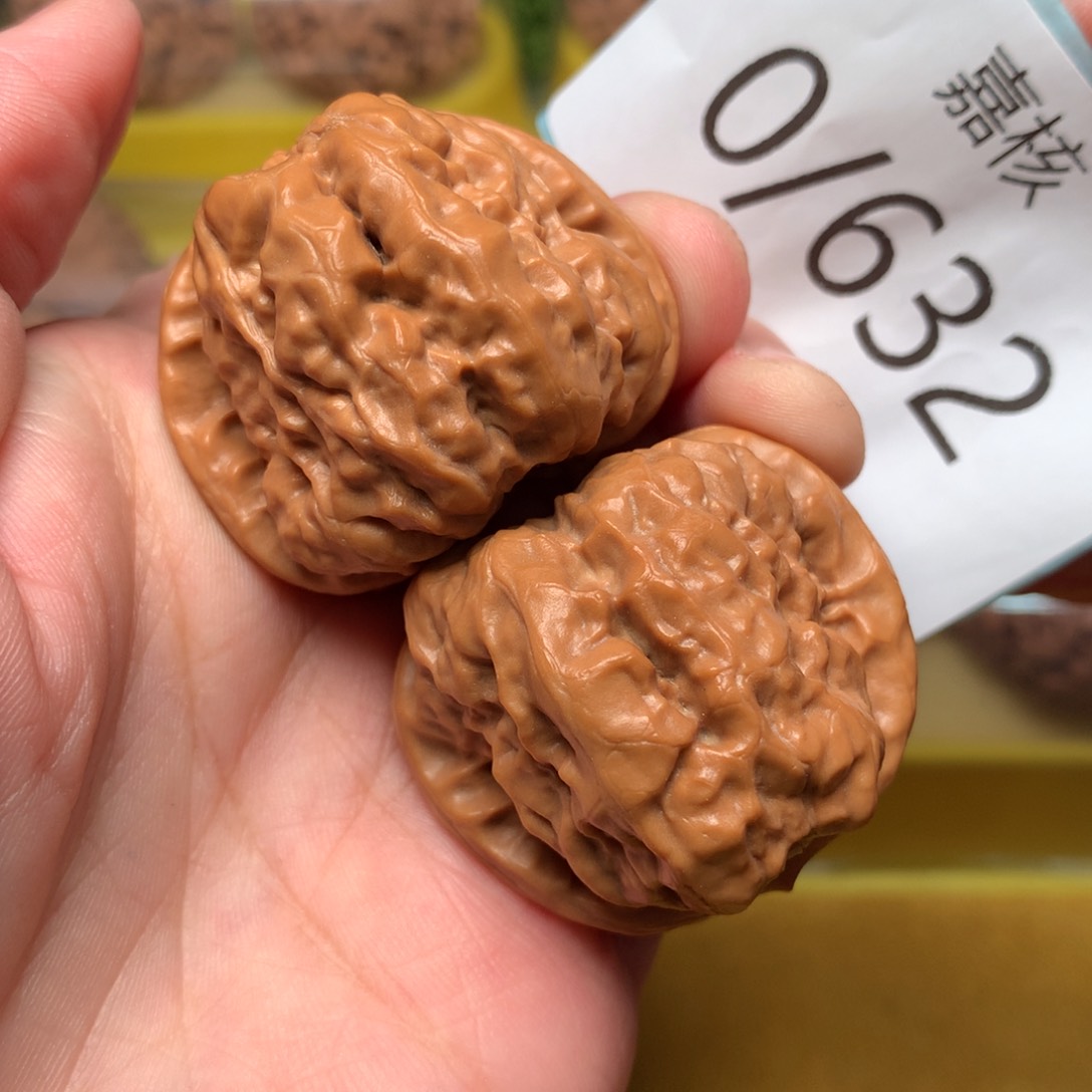 文玩核桃把件双开背肌肉蛙39