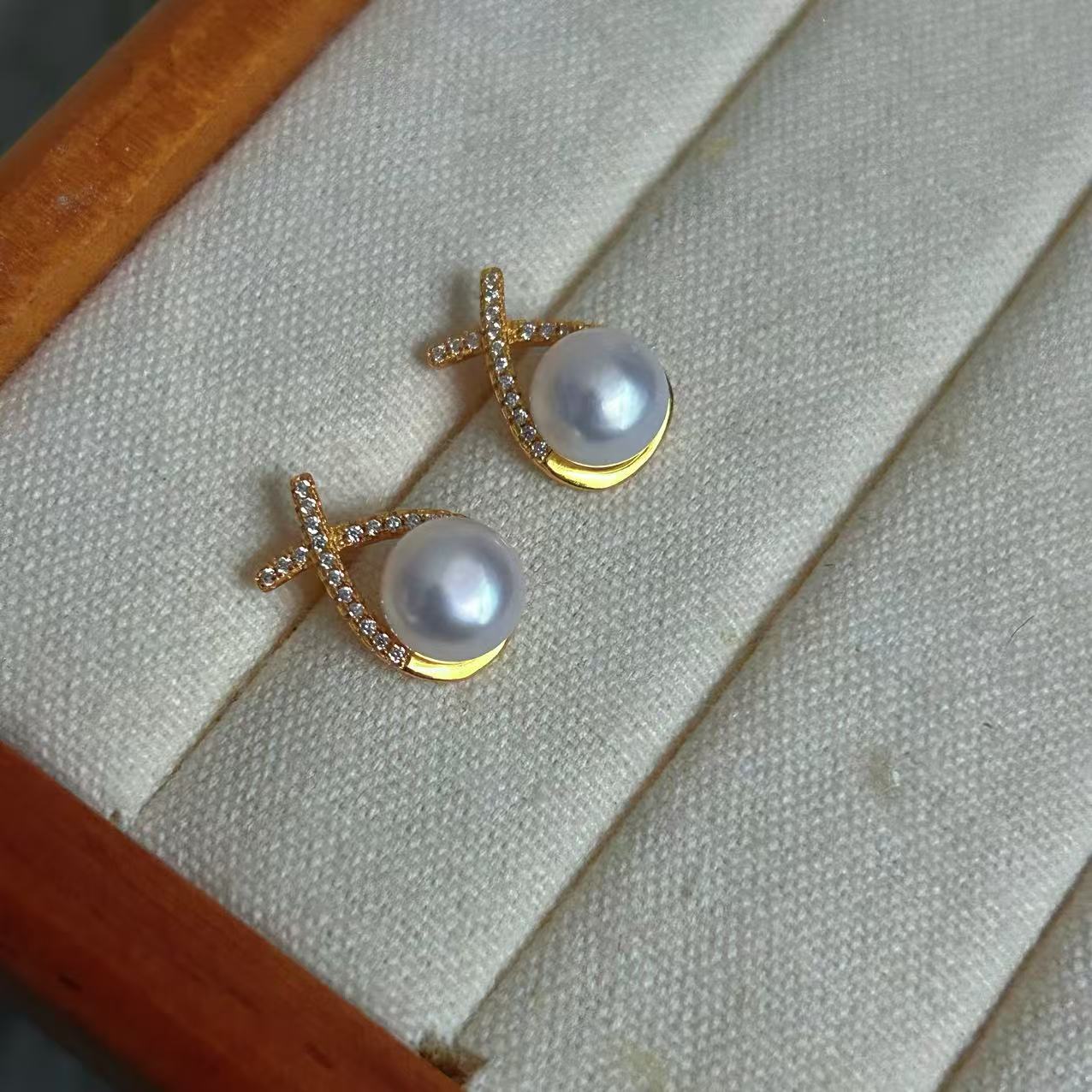 天然淡水珍珠通体s925银耳钉气质字母X交叉珍珠耳环高级感简约