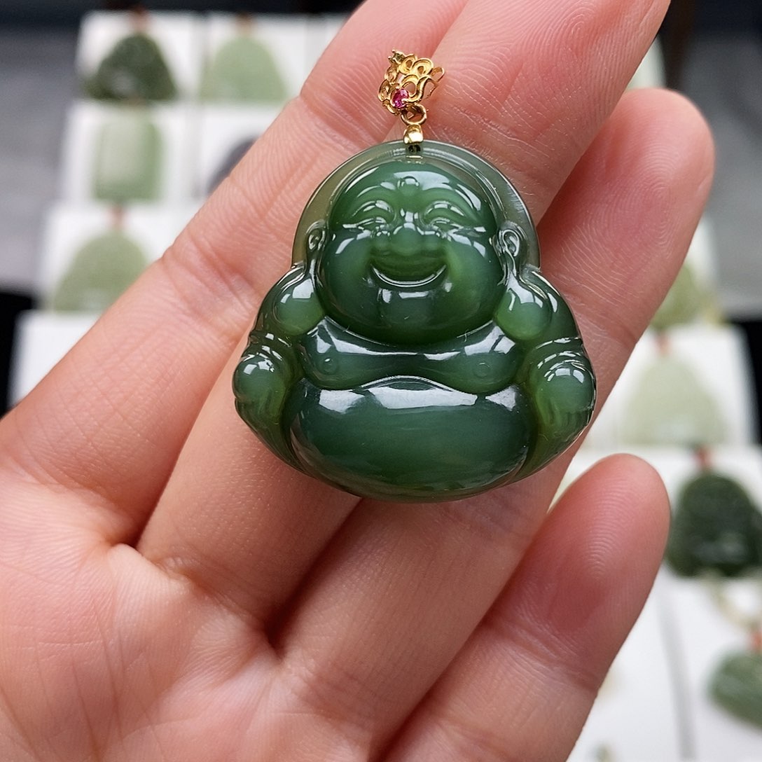 和田玉颈饰18K金镶嵌