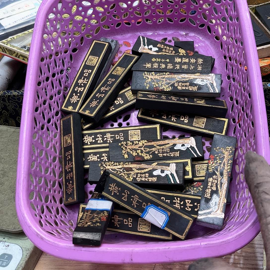 哈哈哈哈哈刚刚8条