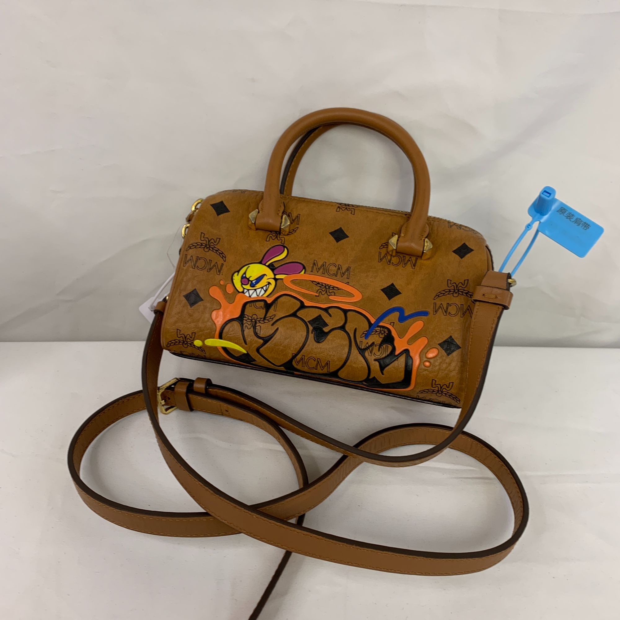 95新 MCM 干邑色涂鸦波士顿/SD10925554/5554