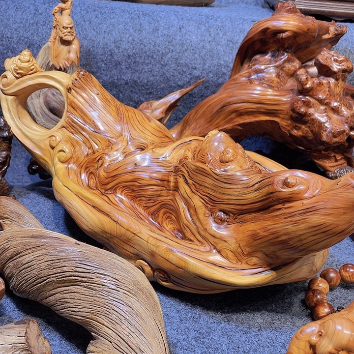 柏木心****雷崖柏雕刻把把壶