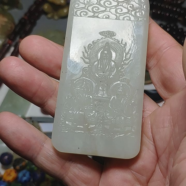 和田玉颈饰未镶嵌阿*