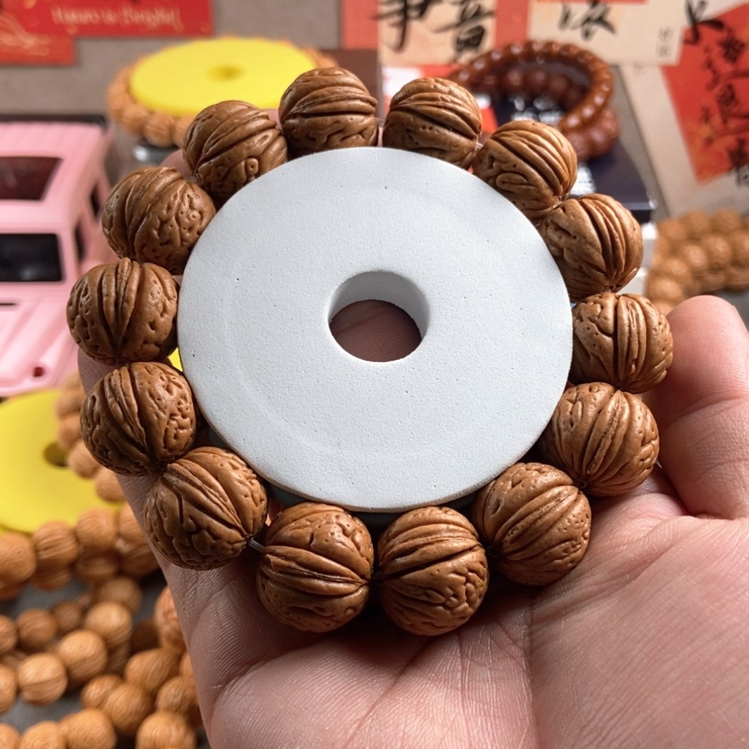 桃核手串肉纹元宝桃核手串01