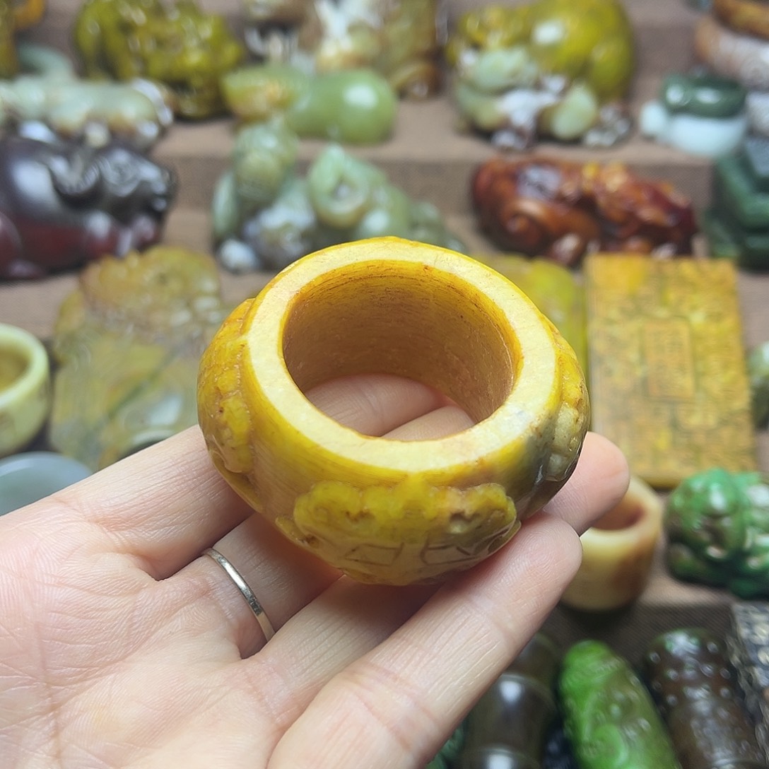 白玉菩提吊坠119。。