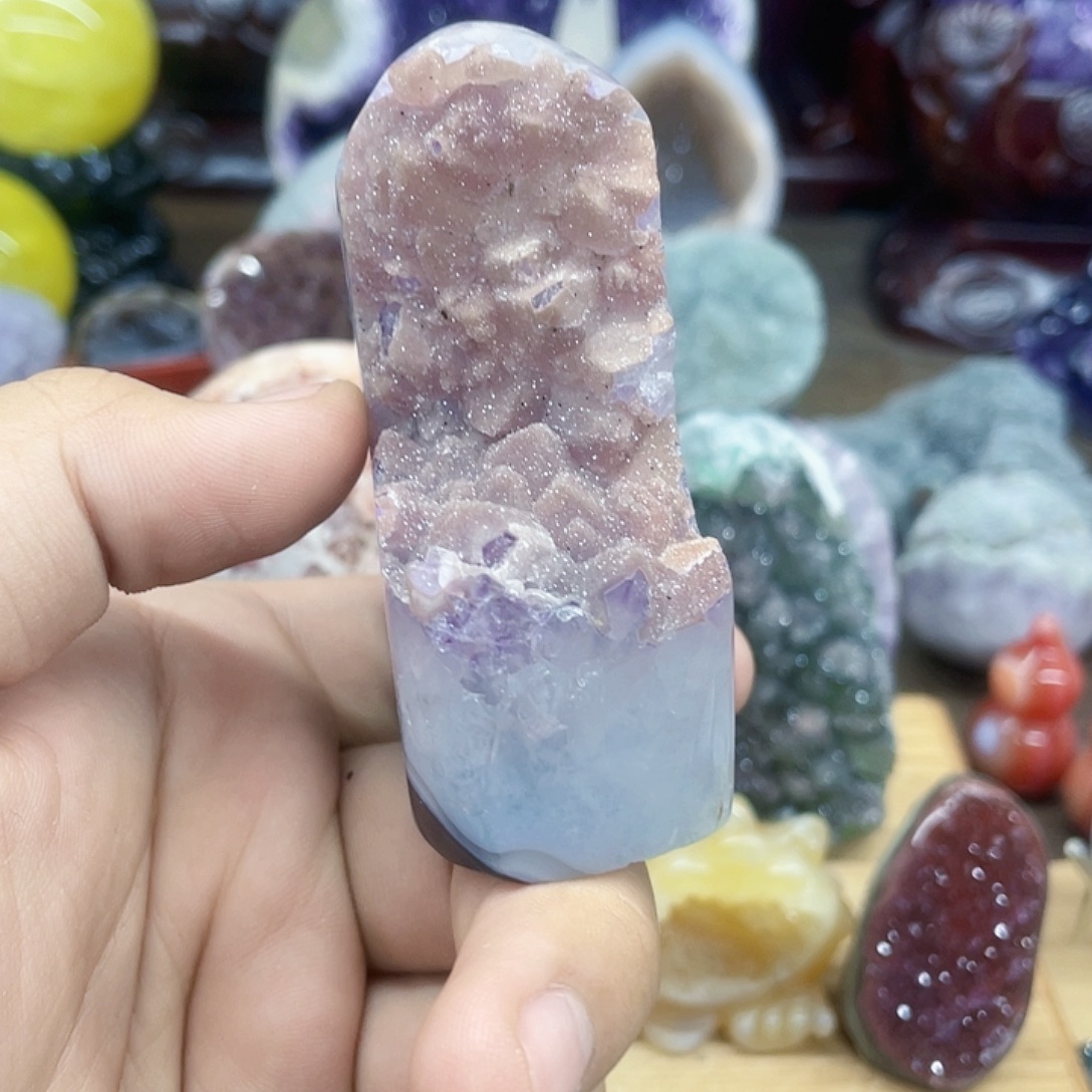 紫晶未镶嵌大型摆件（非配饰）