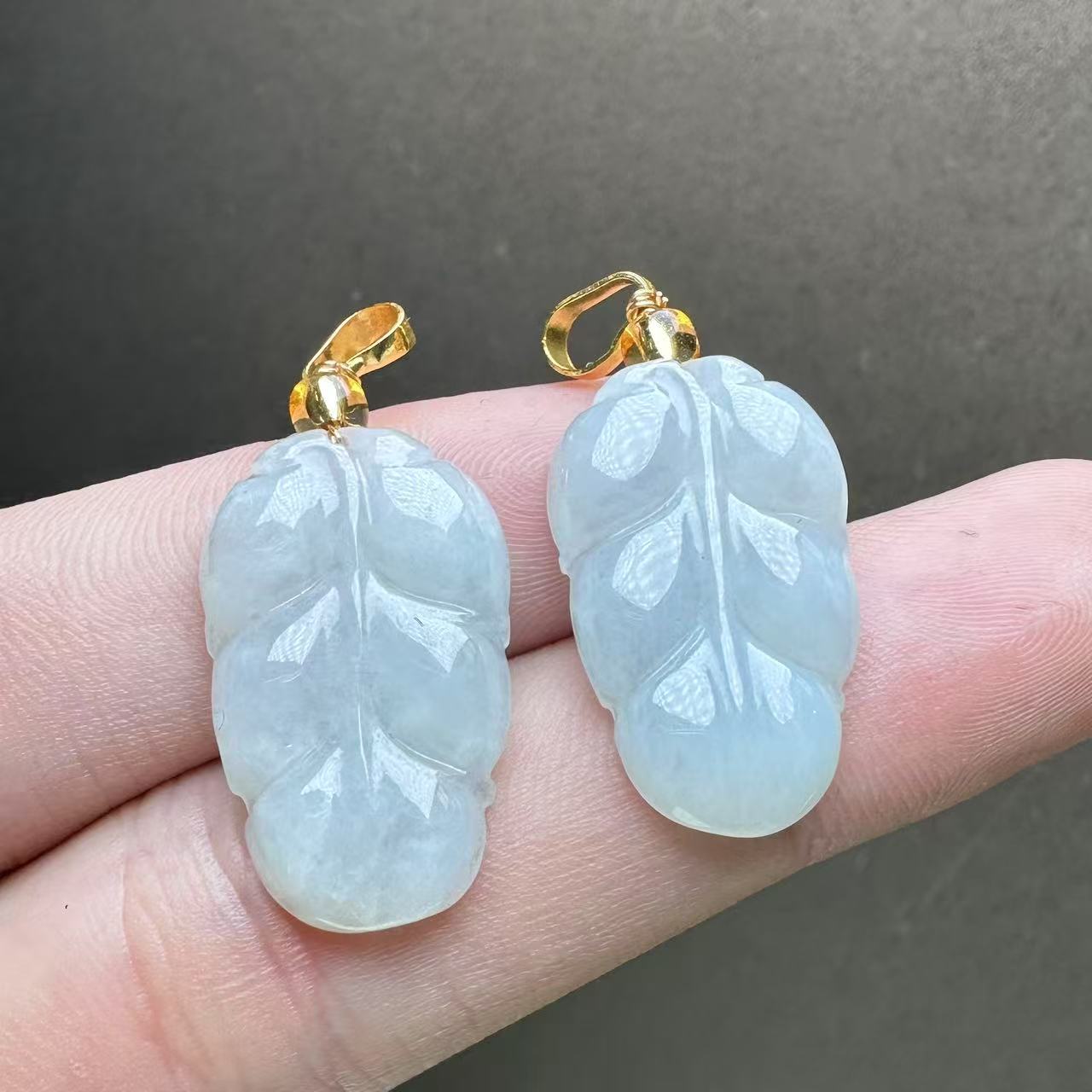 AT5427【任会长珠宝】A货翡翠叶子吊坠-配绳-多样性只发一件