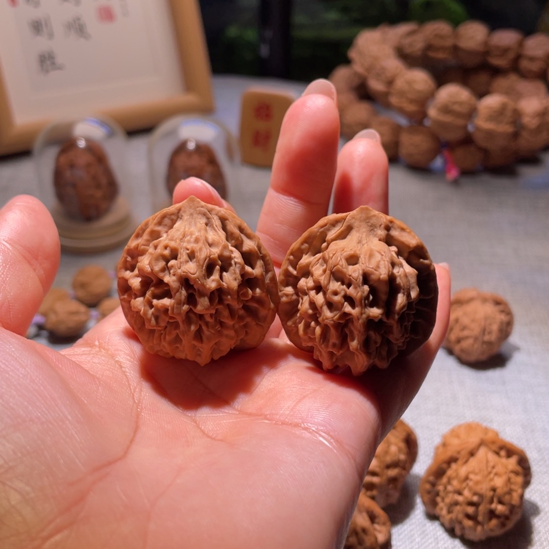 桃核把件舞*婷全品秦闷