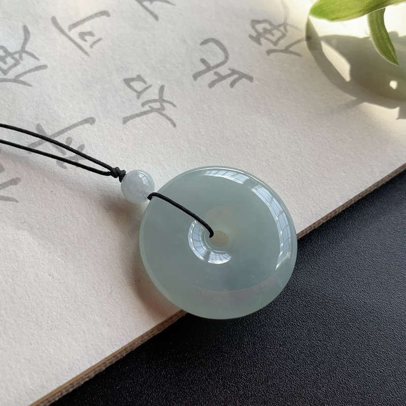 缅甸翡翠吊坠《平安扣》S194