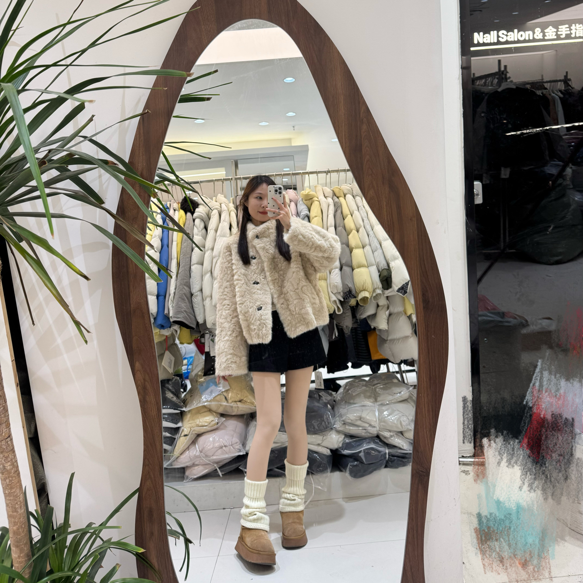 C·YJ三店【牛角扣】毛毛外套