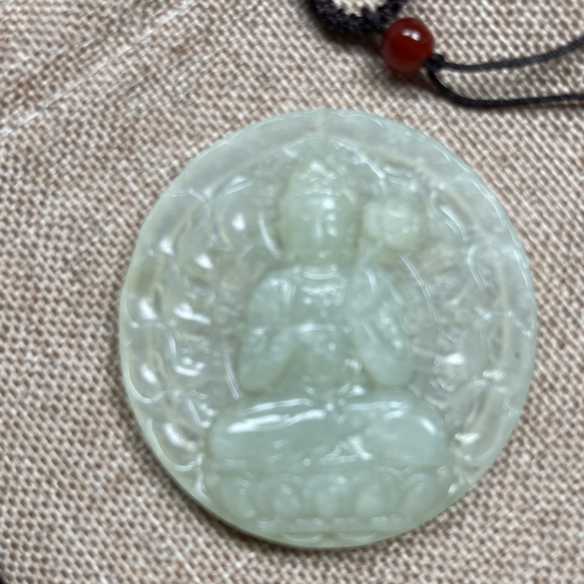 岫玉大势至菩萨吊坠 挂件 属马守护神