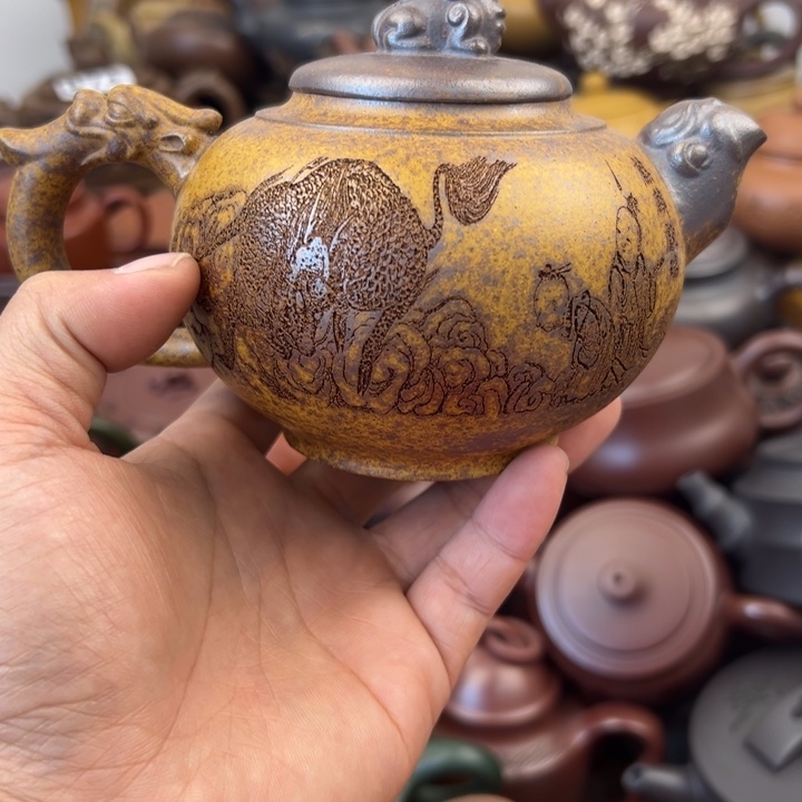 紫砂茶壶紫砂壶底部磕碰